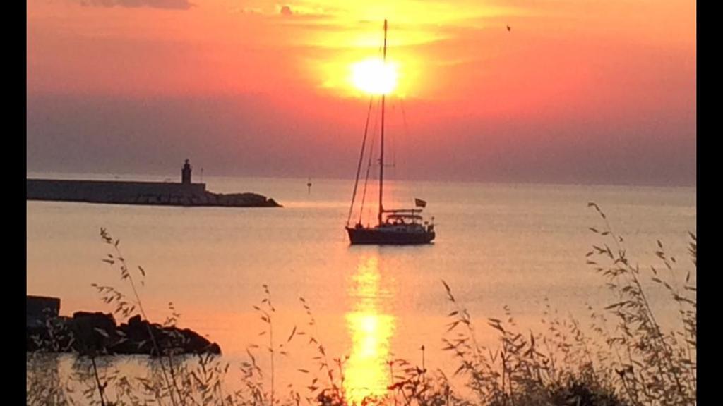 Casa Vacanze Nord-Ovest Gallipoli Buitenkant foto